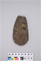 藏品(打製石斧)的圖片